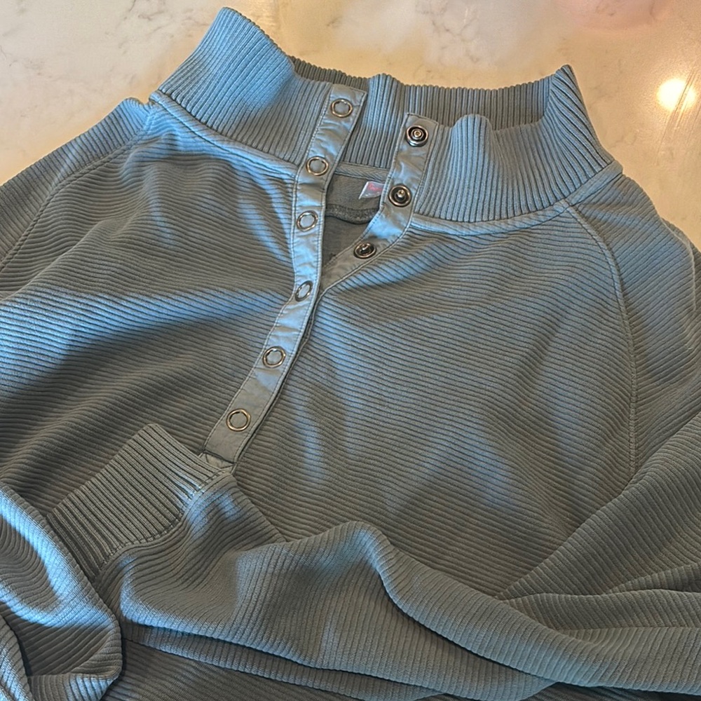 Free People Snap-up Top